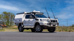 Dual Cab Toyota Hilux - Bronco Built V4 Steel Tray & Alloy Canopy